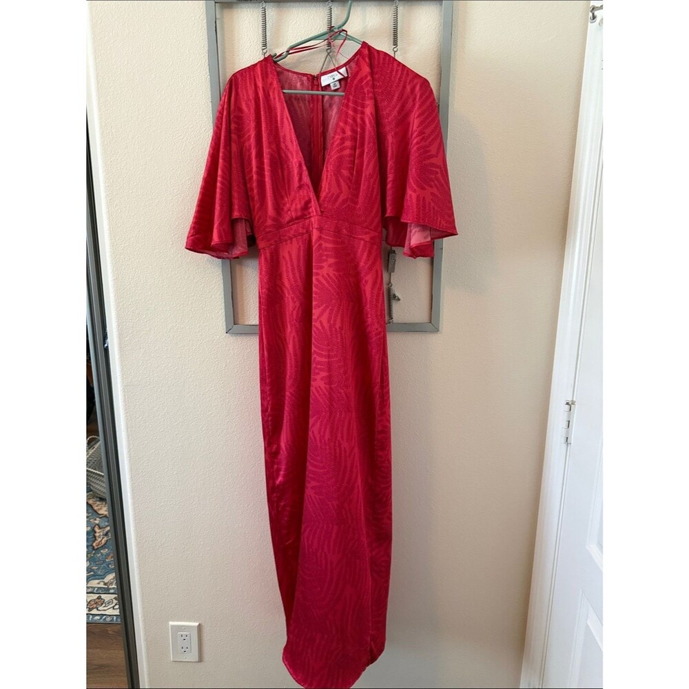 Fe Noel Size 00 Elegant Red Maxi Dress with Flutter Sleeves